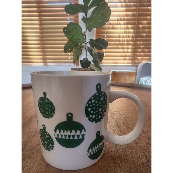 2016 Starbucks Green Christmas Holiday Ornament Coffee Mug 12oz - Picture 2 of 4